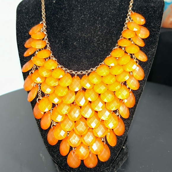 Two necklaces - Picture 2 of 4